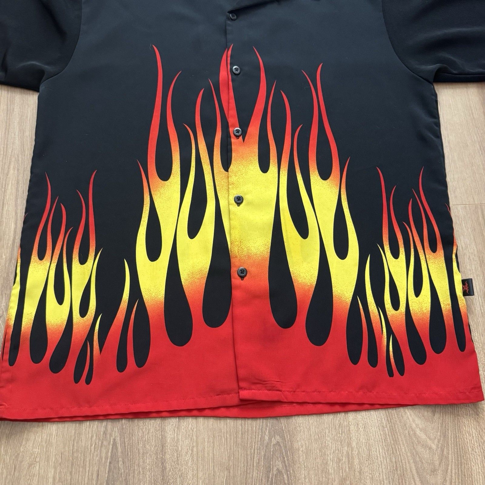 Dragonfly Flame Button Up Shirt Men’s Xl Black Red Yellow Y2k Biker Rockabilly — image 7 of 8